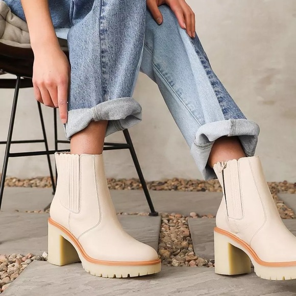 Anastasia lug Chelsea boot by oasis society - Picture 5 of 9